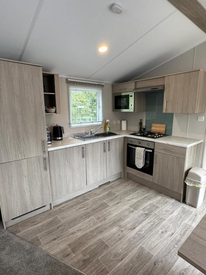 Bishy Barnabee, Waxham Nr Sea Palling, Path To The Sandy Beach Norwich Exterior foto